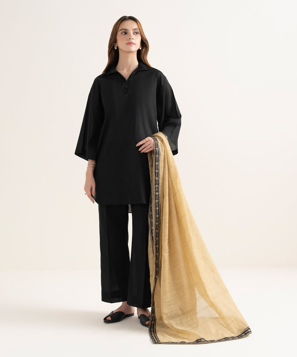 Embroidered Manaar Dupatta