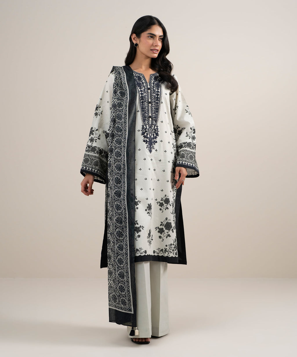 3 Piece - Embroidered Lawn Suit - BLACK AND WHITE