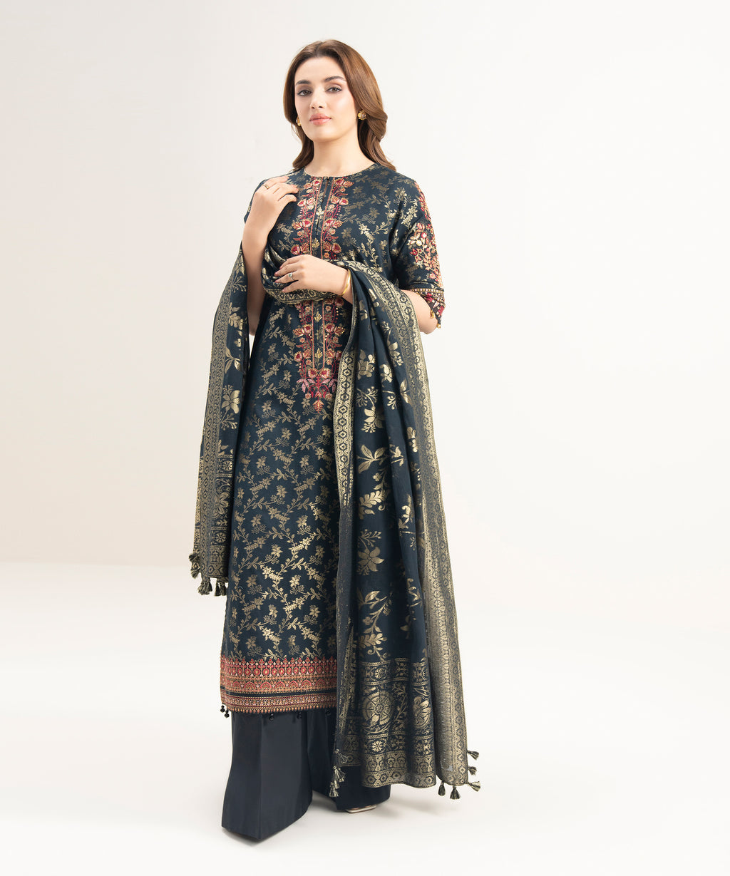 3 Piece - Embroidered Jacquard Suit