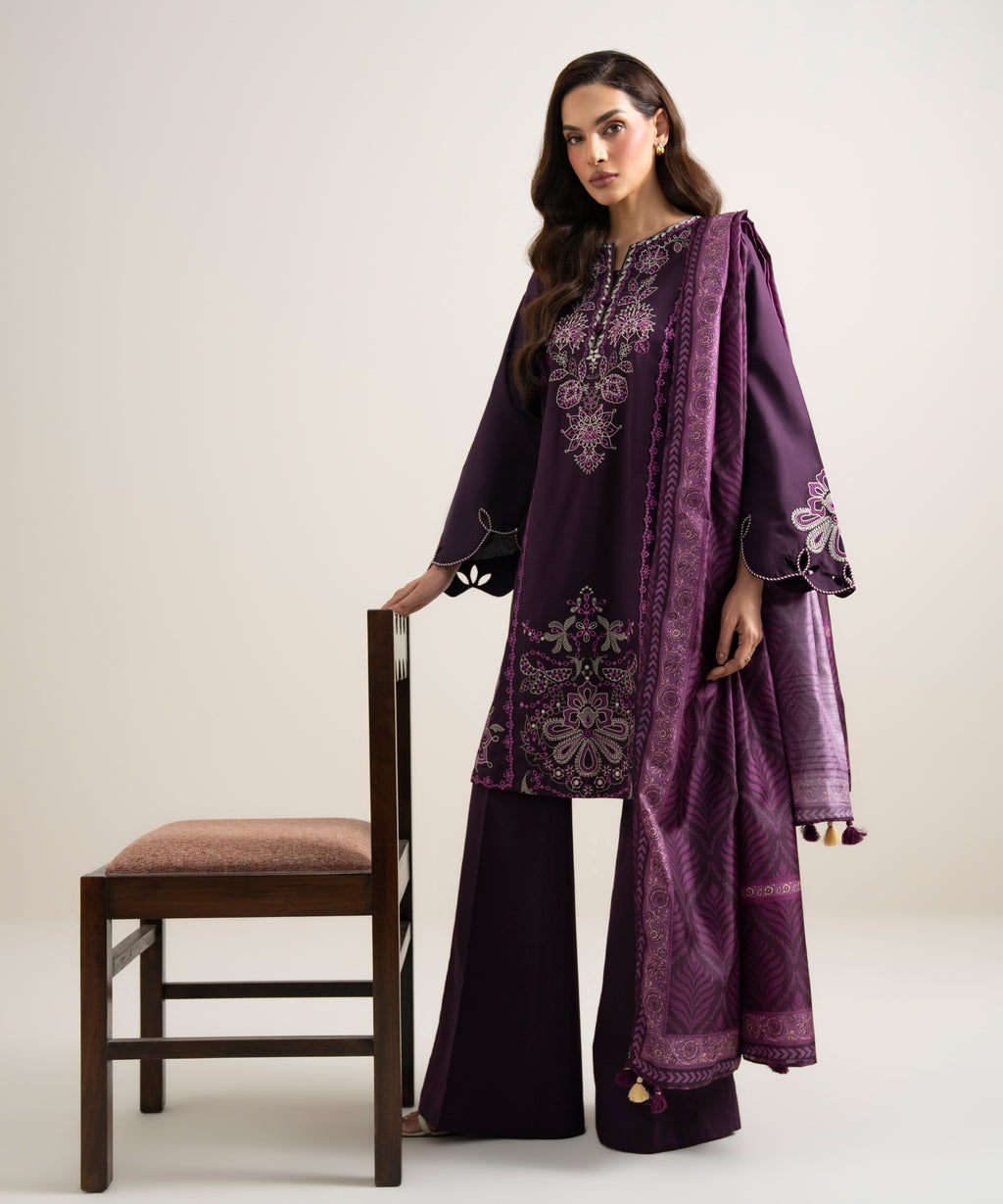 3 Piece - Embroidered Lawn Suit