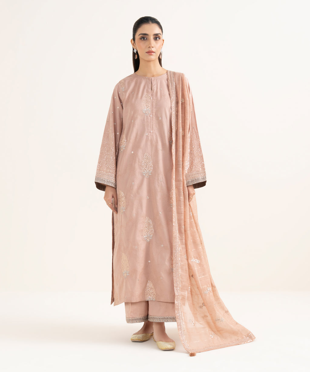 Embroidered Manaar Dupatta