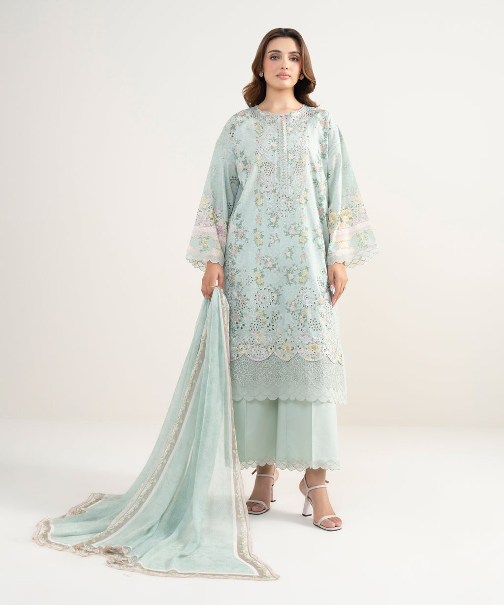 3 Piece - Embroidered Lawn Suit