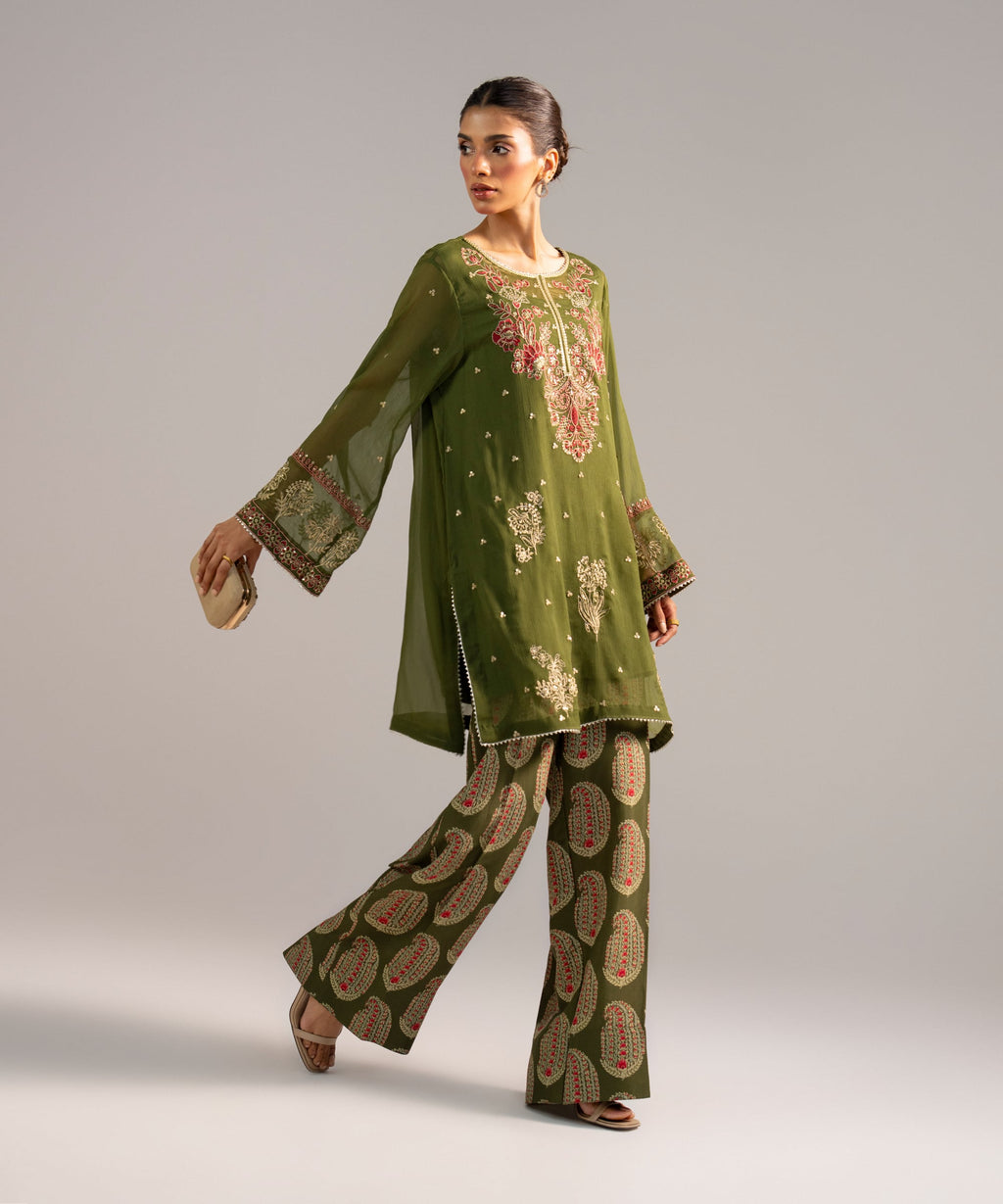 2 Piece - Embroidered Chiffon Suit - GREEN
