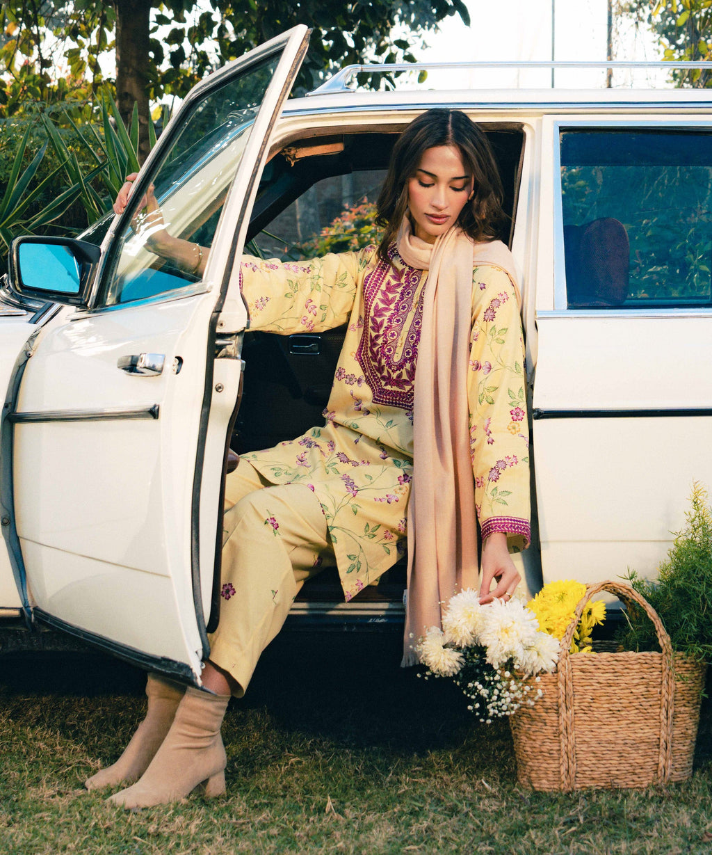 Embroidered Crosshatch Shirt