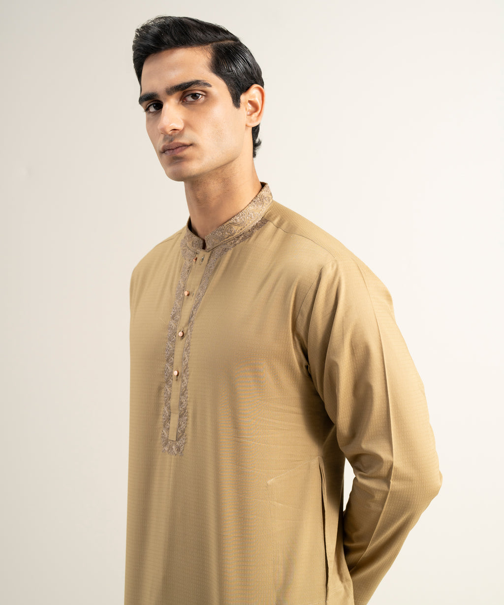 Embroidered Cotton Jacquard Kurta