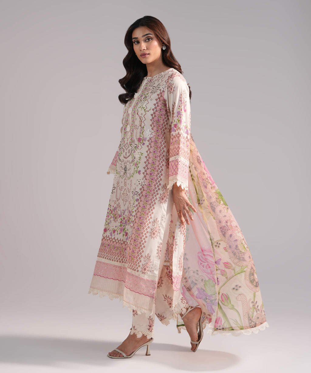 3 Piece - Embroidered Lawn Suit