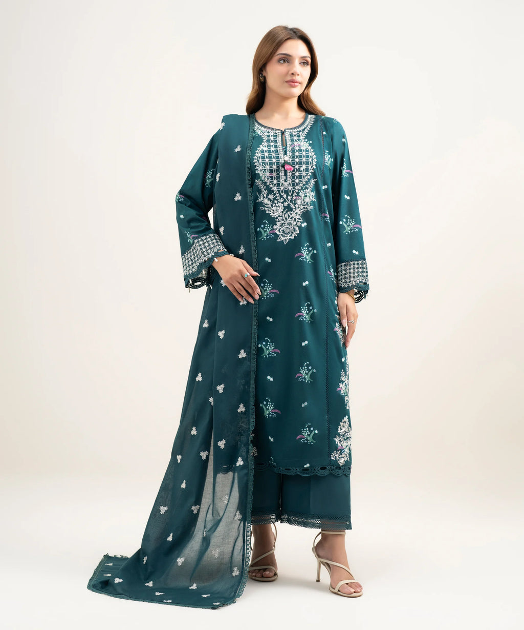 Embroidered Lawn Dupatta