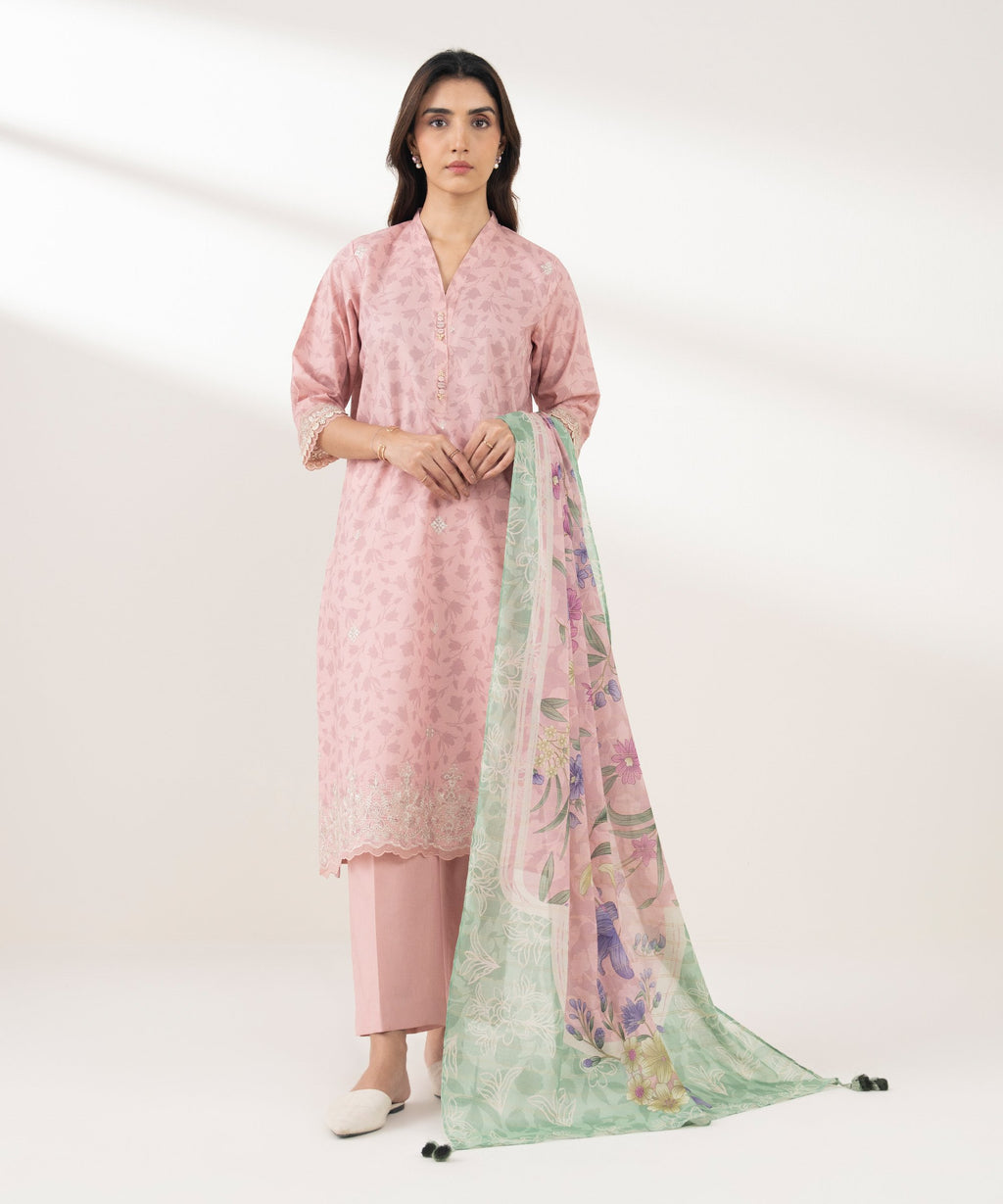 3 Piece - Embroidered Zari Lawn Suit