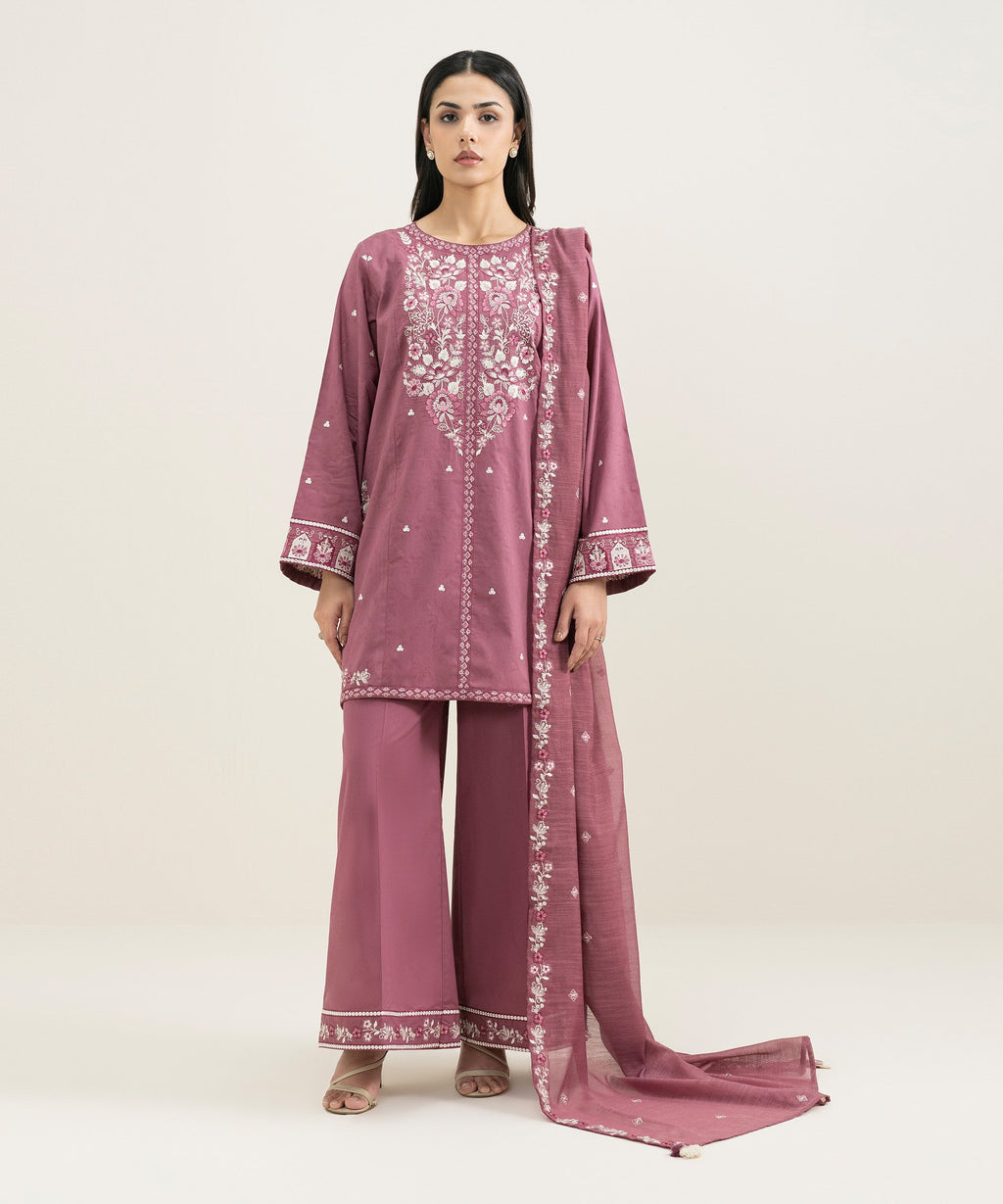 Embroidered Manaar Dupatta