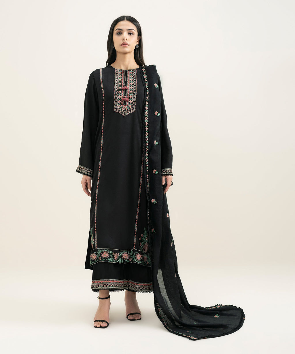 Embroidered Manaar Dupatta