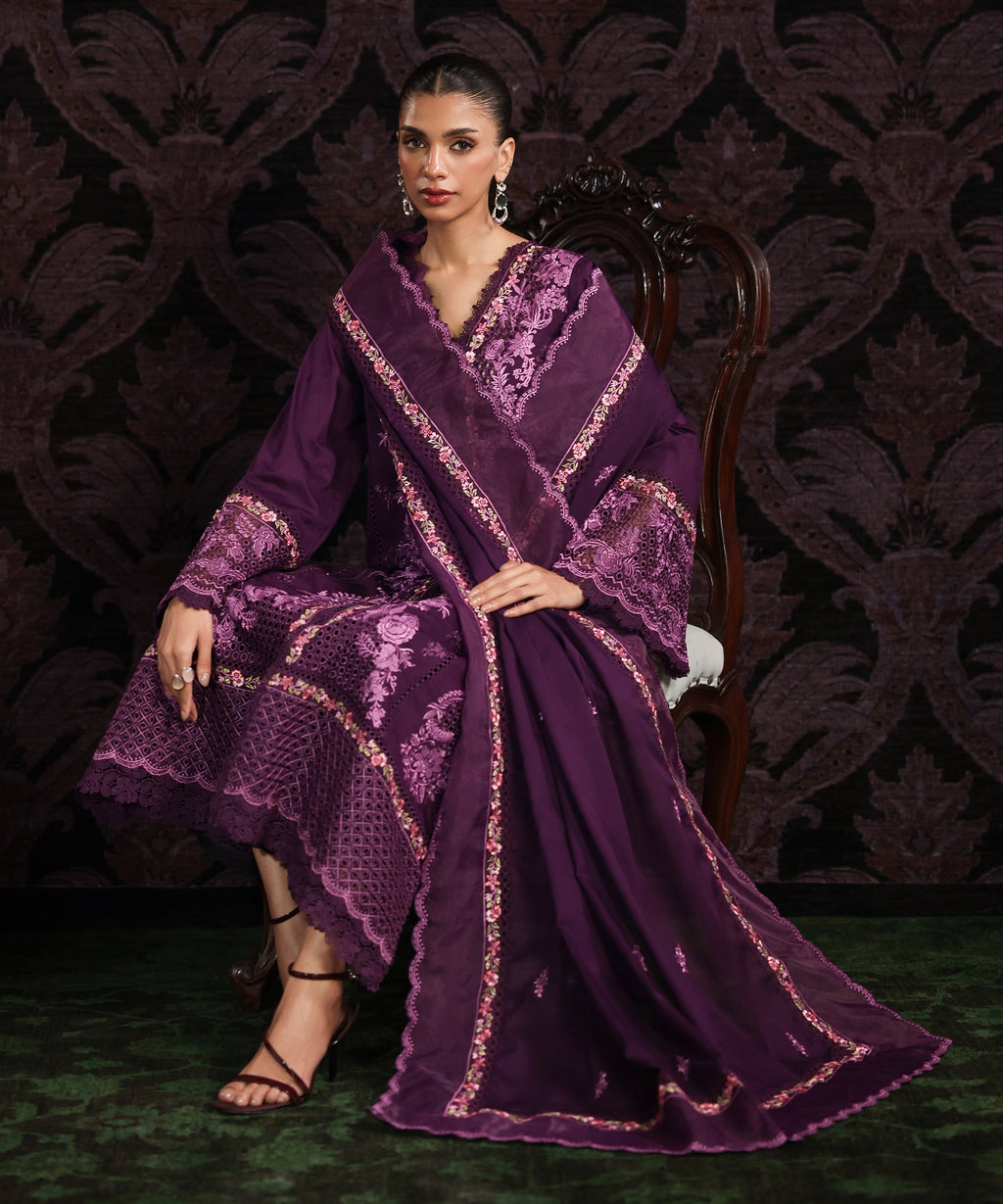 3 Piece - Embroidered Jacquard Suit