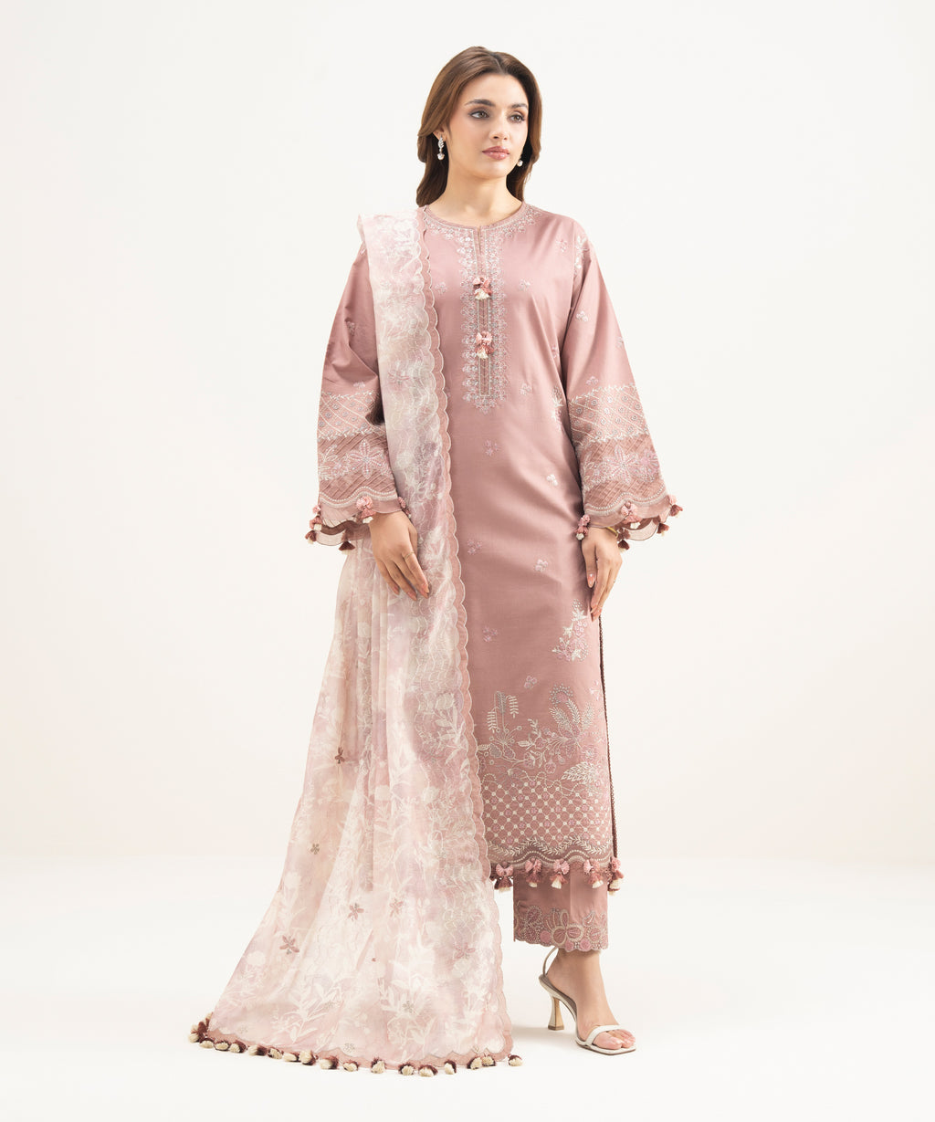 3 Piece - Embroidered Lawn Suit
