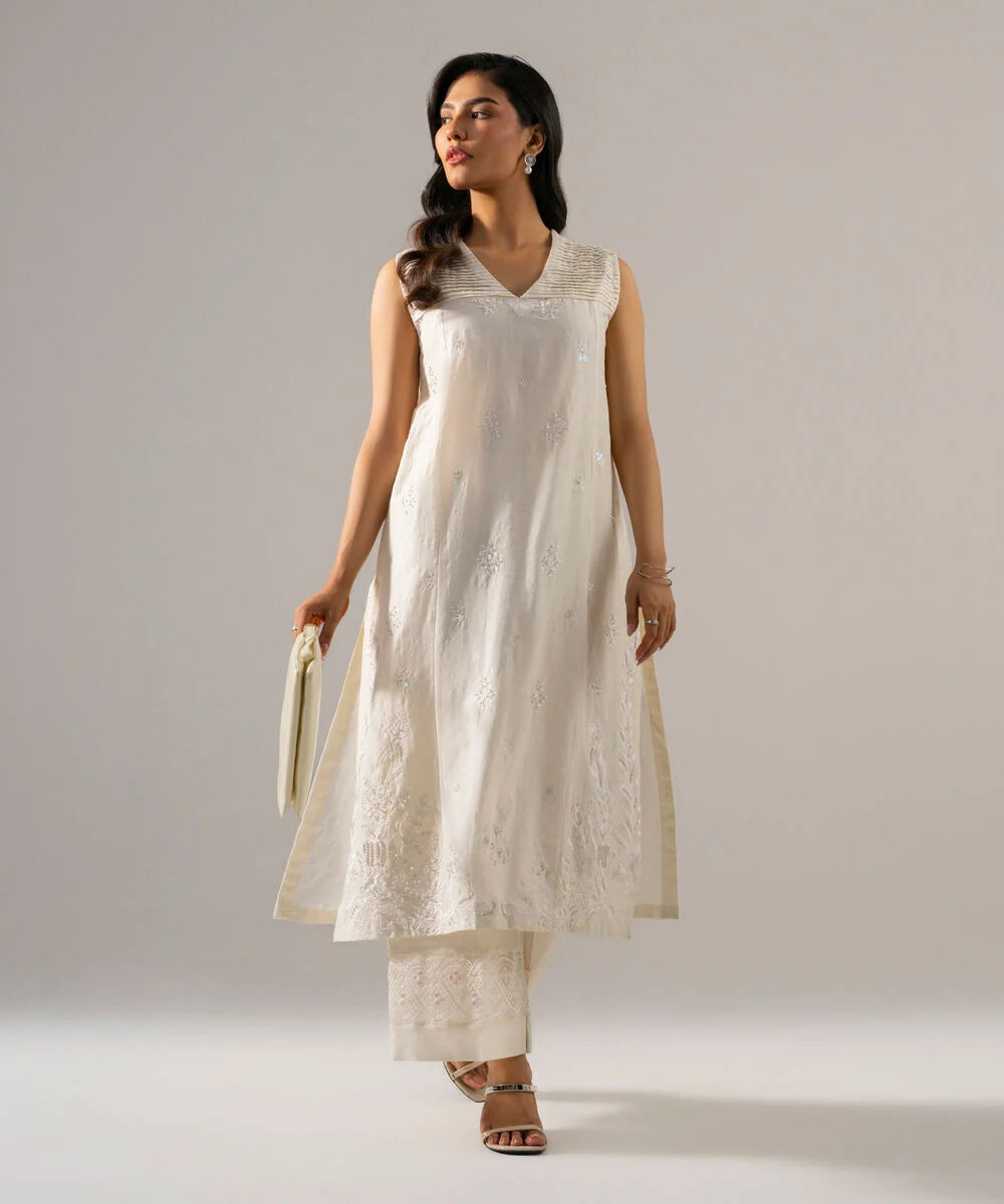 2 Piece - Embroidered Jacquard Suit