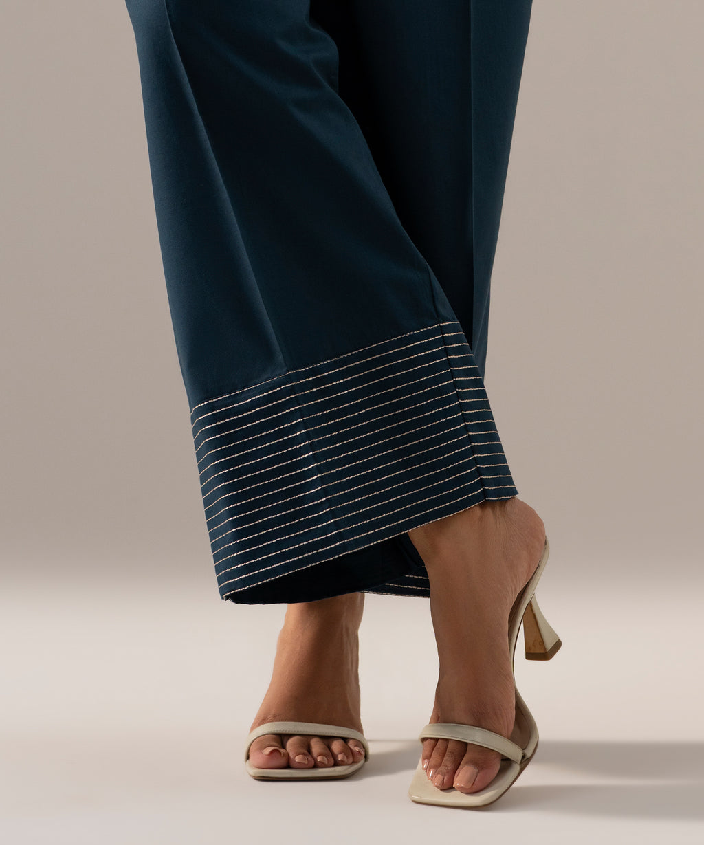 Solid Cambric Farshi Shalwar