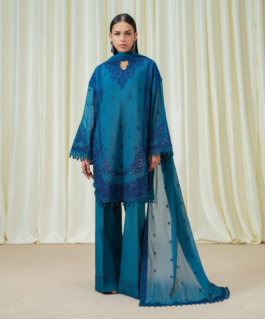 3 Piece - Embroidered Muslin Suit