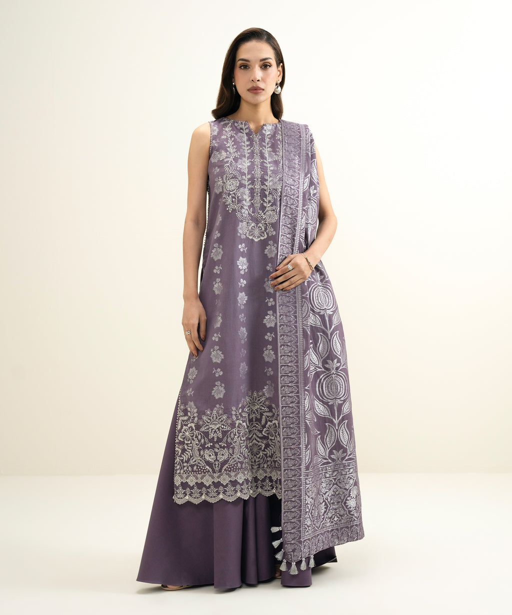 3 Piece - Embroidered Jacquard Suit