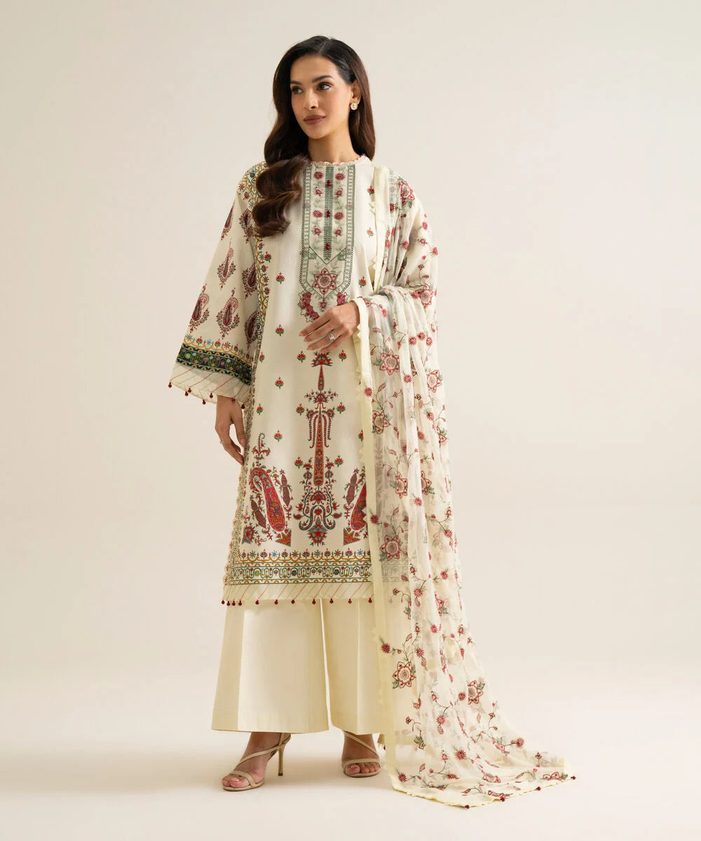 3 Piece - Embroidered Lawn Suit