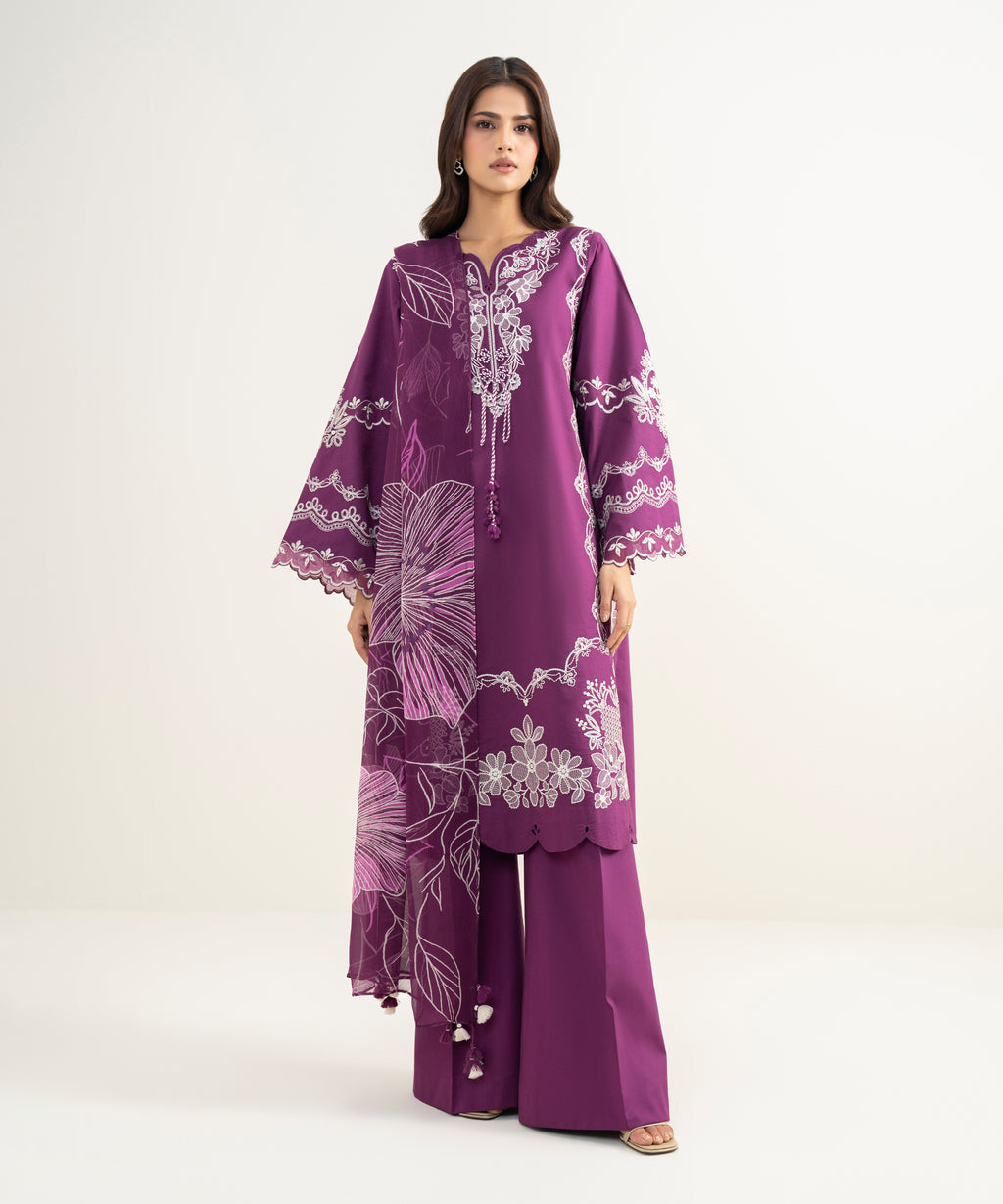 3 Piece - Embroidered Lawn Suit